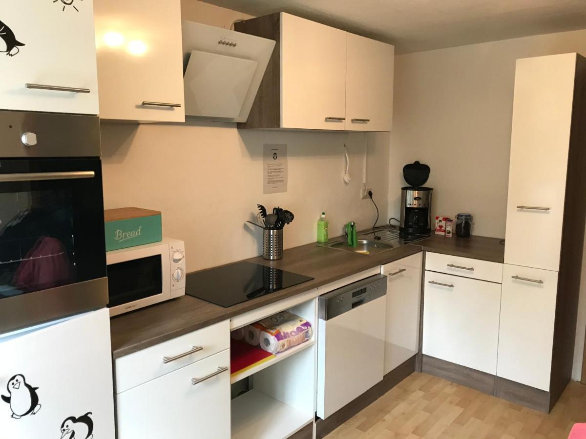 Ferienwohnung zum Pinguin II Grunewald Exterior foto